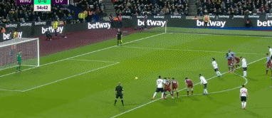 保加利亚传奇佩内夫被紧急送往肿瘤医院治疗，他曾患有睾丸癌