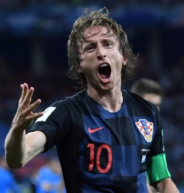 NBA球员数据榜：字母哥得分继续领先,