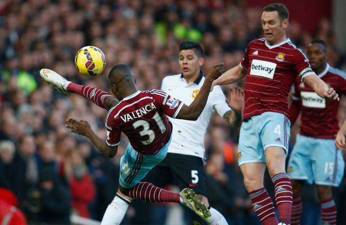 广东目标双冠，北京心仪外援遭截胡，辽宁欲更换外援，新疆队长受伤